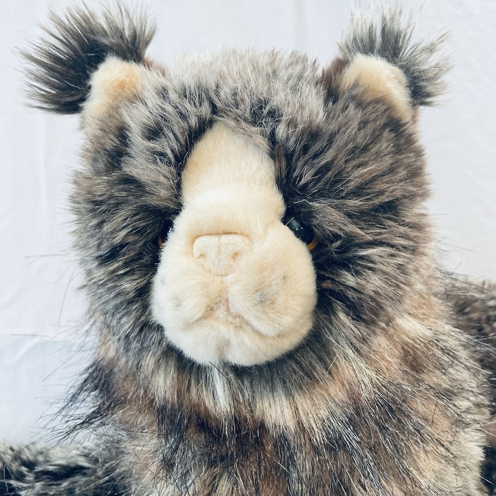 Oscar 20" Maine Coon Cat Plush Stuffed Animal Douglas Cuddle Toy kitty 2020 - Picture 2 of 12